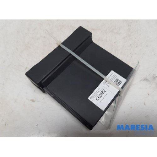 Citroen - C4 Picasso - Centrale Deurvergrendelings Module