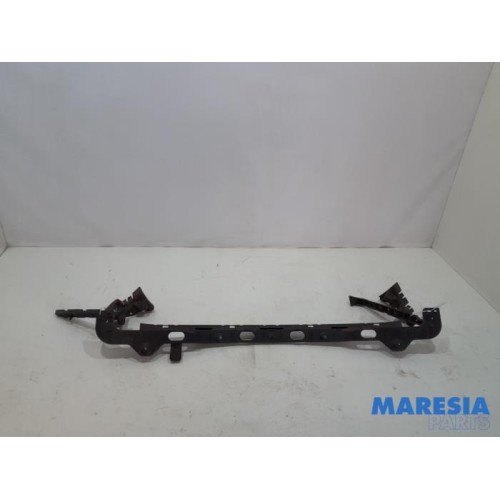 Alfa Romeo - Giulietta - Rear bumper bracket central