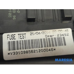 Citroen - C4 Picasso - Fuse box