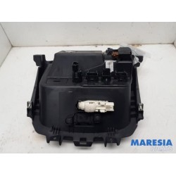 Citroen - C4 Picasso - Glovebox