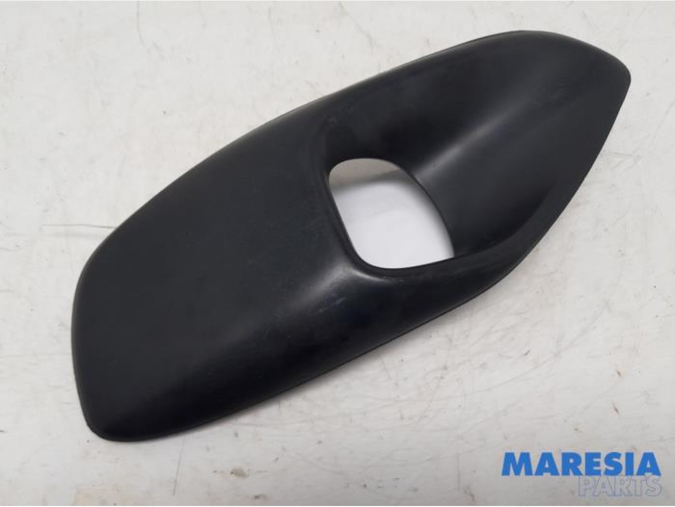 Citroen - C4 Picasso - Plaque de protection feu antibrouillard gauche