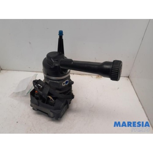 Peugeot - 308 - Power steering pump