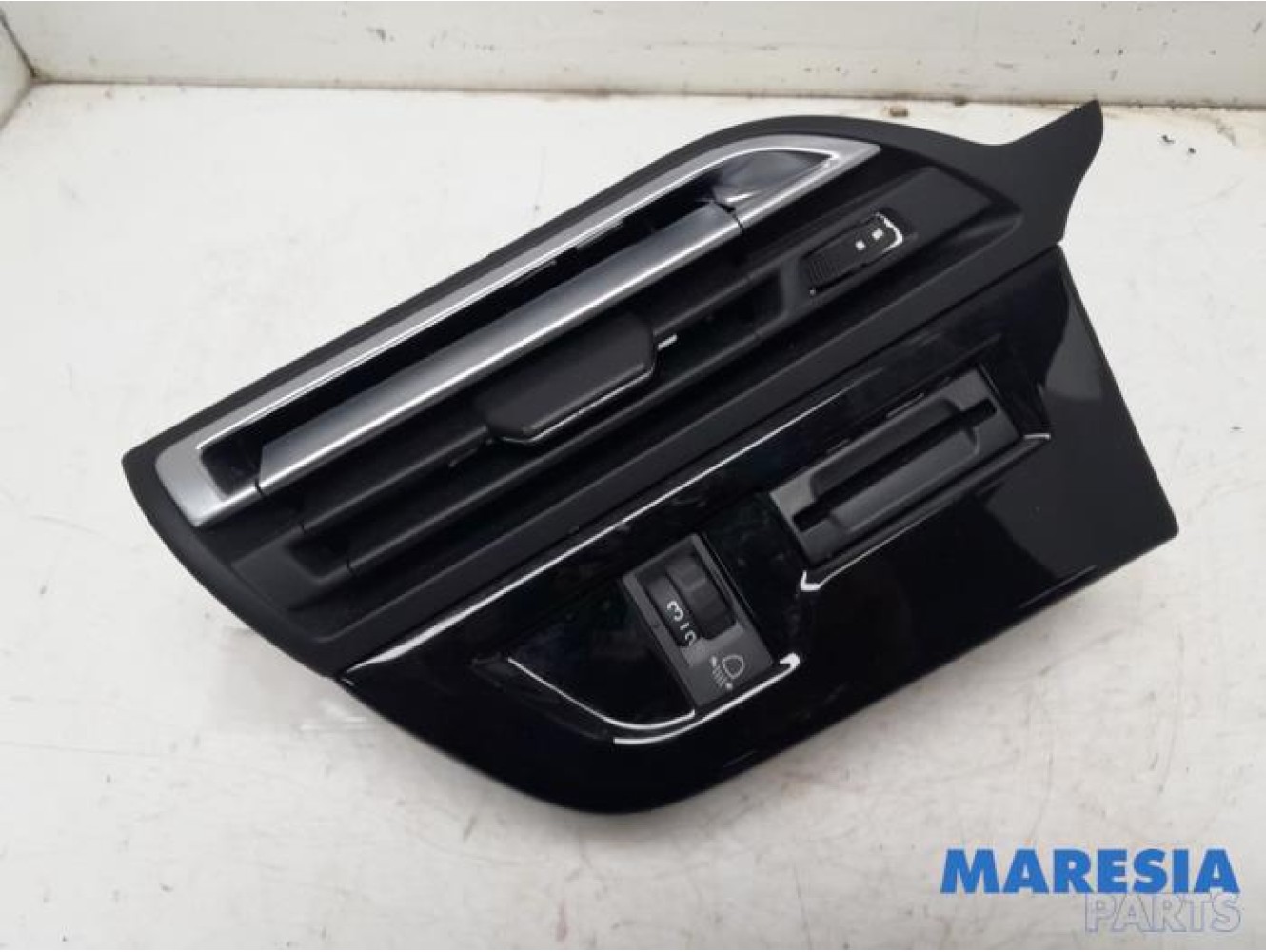 Citroen - C4 Picasso - Dashboard vent
