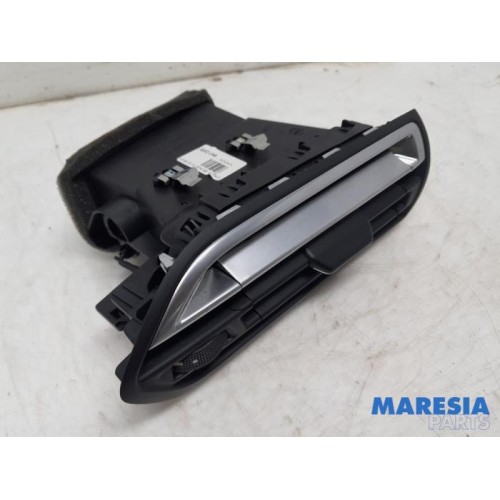 Citroen - C4 Picasso - Dashboard vent