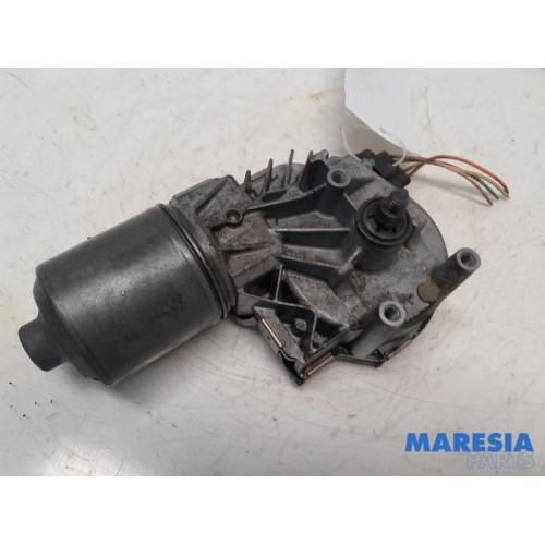Peugeot - 308 - Front wiper motor