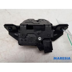Opel - Karl - Tailgate lock mechanism