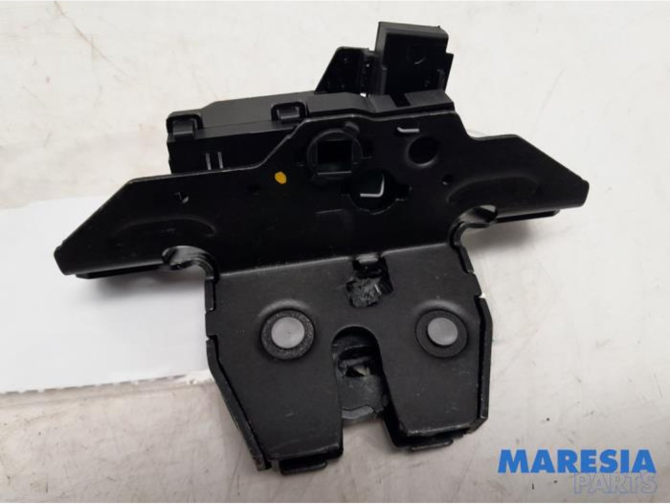 Opel - Karl - Tailgate lock mechanism