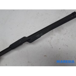 Peugeot - 308 - Front wiper arm