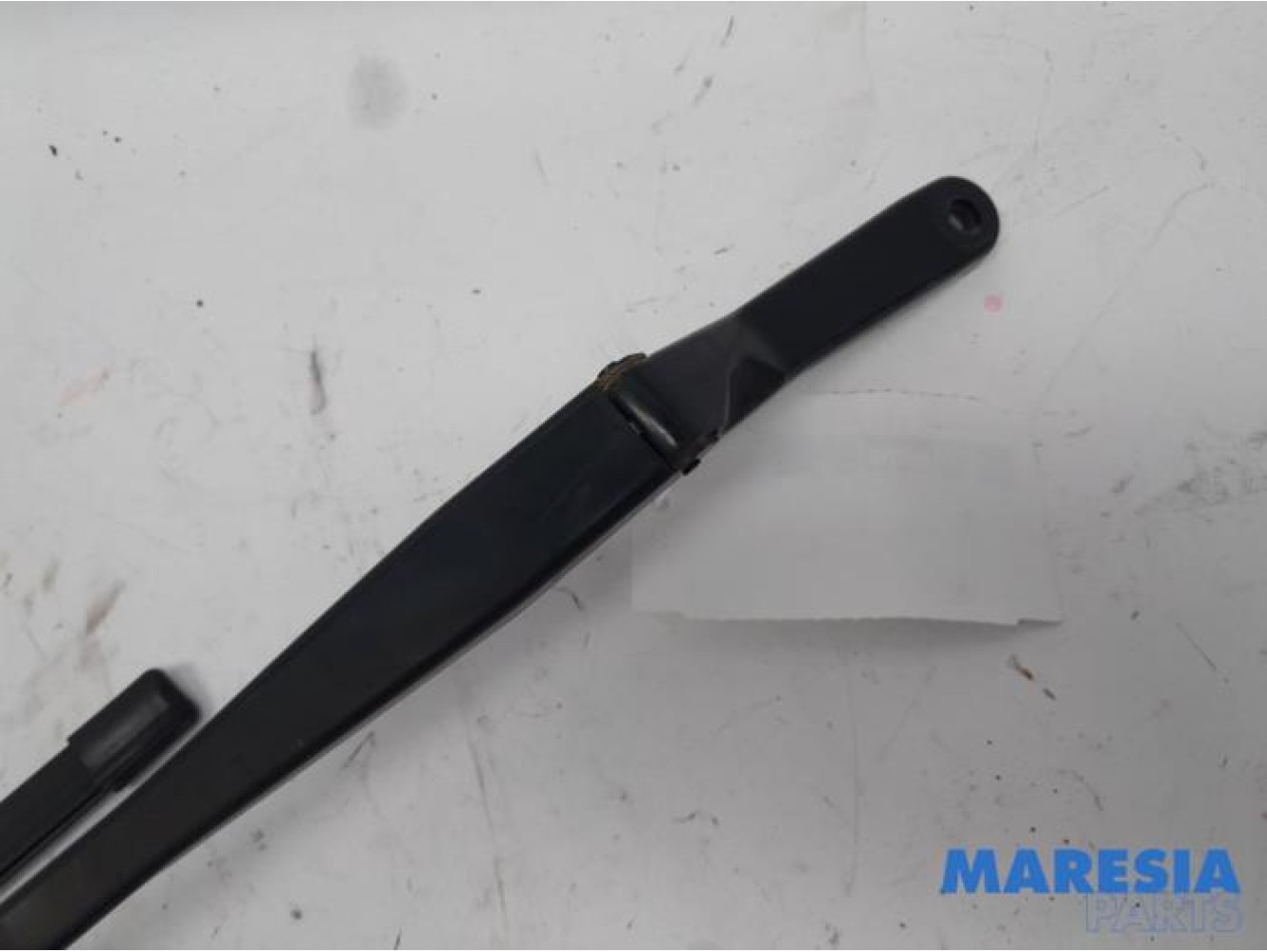 Peugeot - 308 - Front wiper arm