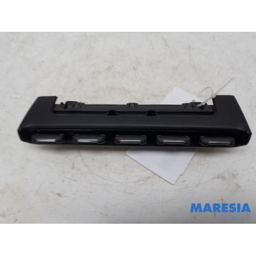 Alfa Romeo - Giulietta - Start/stop switch (various)