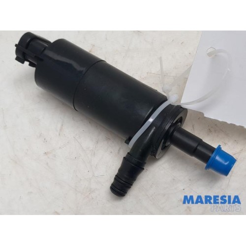 Alfa Romeo - Giulietta - Headlight washer pump