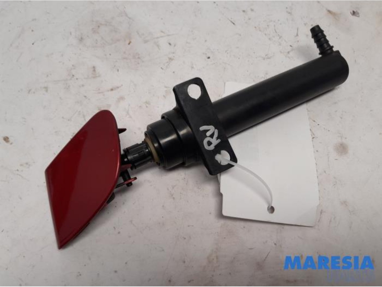 Alfa Romeo - Giulietta - Headlight washer