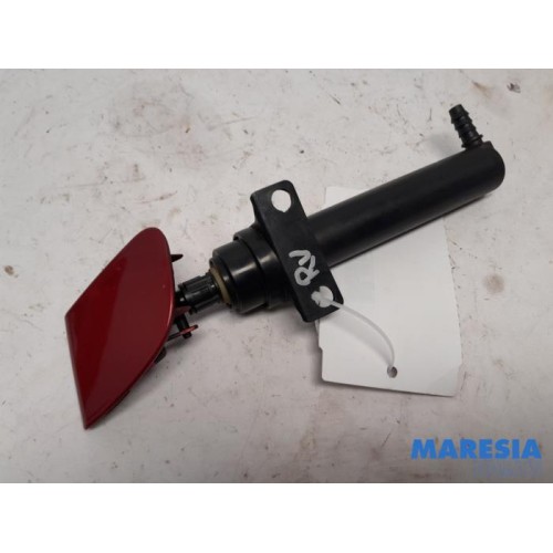 Alfa Romeo - Giulietta - Headlight washer
