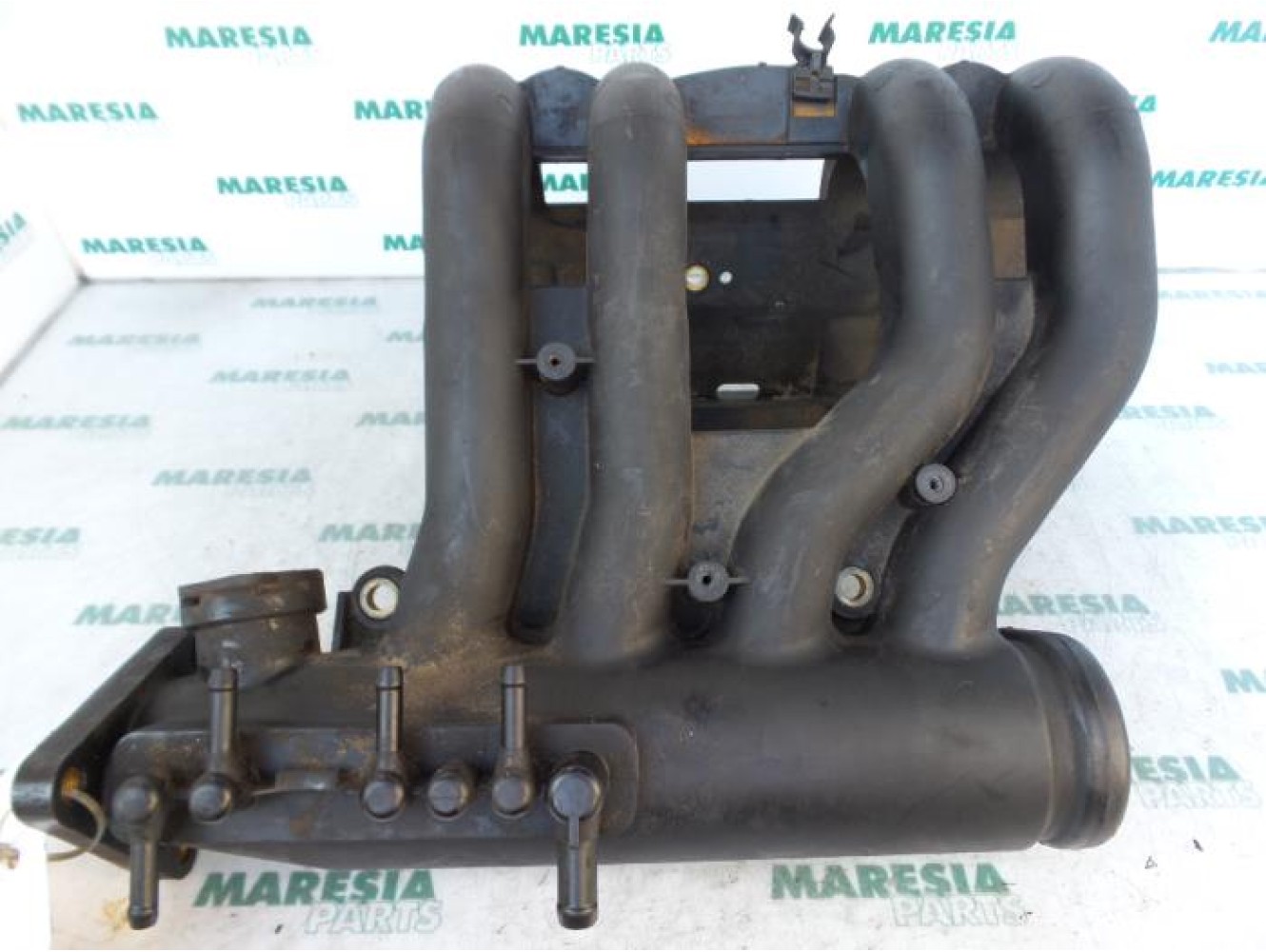 Renault - Clio - Intake manifold
