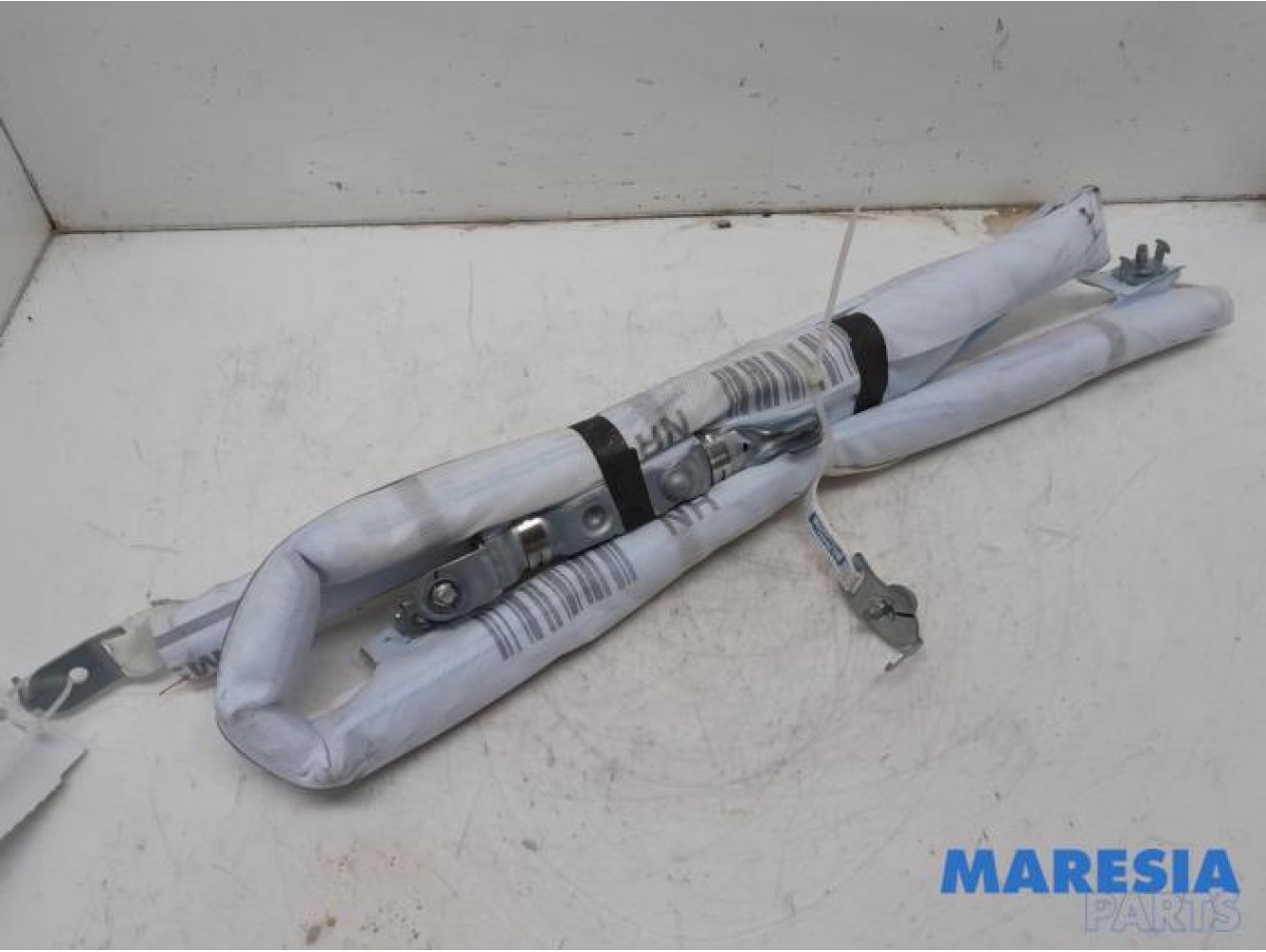 Opel - Karl - Roof curtain airbag