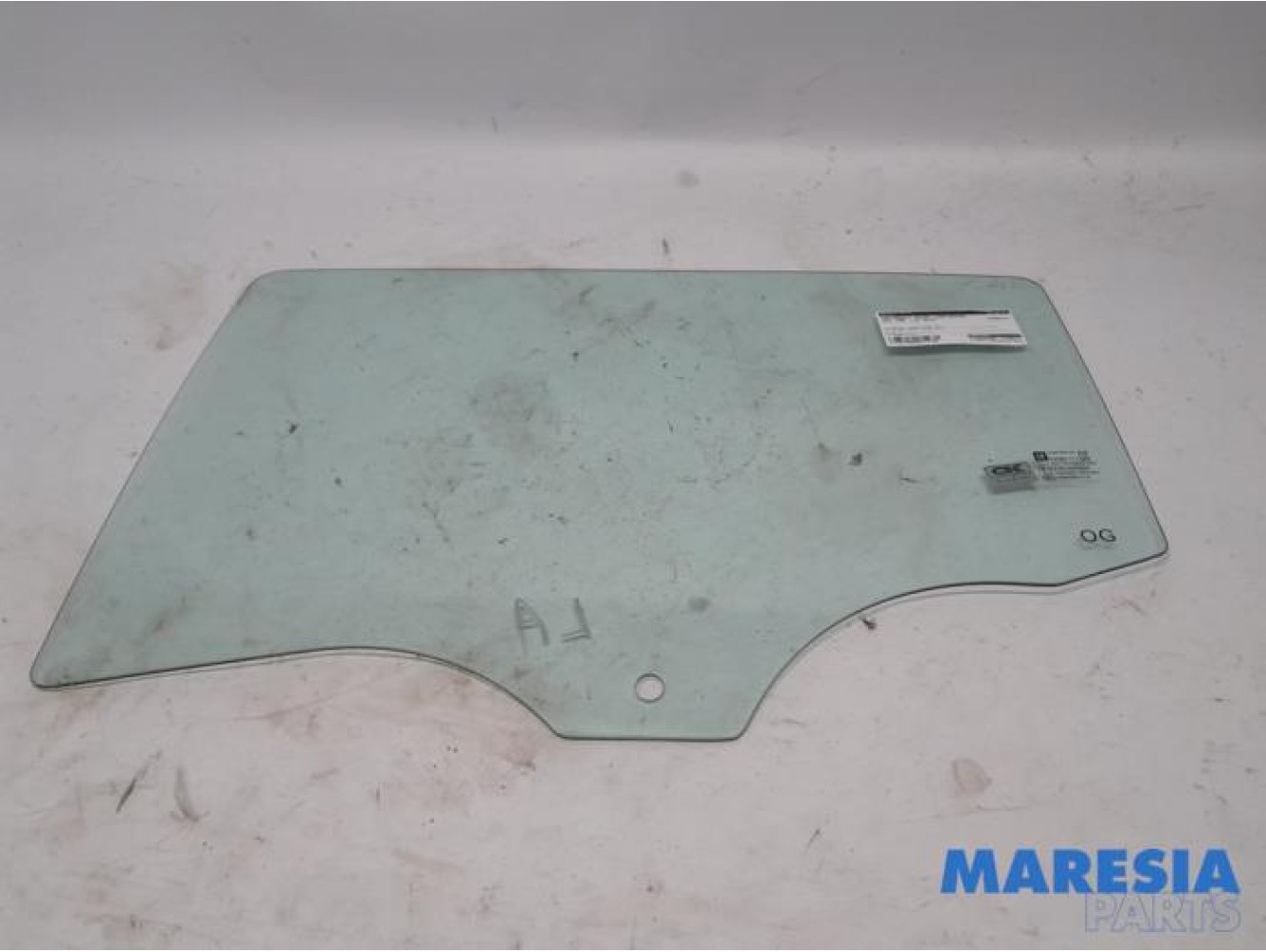 Opel - Karl - Portierruit 4Deurs links-achter