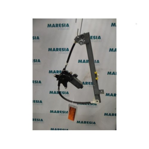 Renault - Megane Scenic - Rear door window mechanism 4-door, left