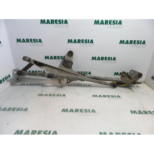 Renault - Laguna - Wiper mechanism