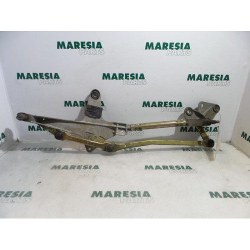 Renault - Laguna - Wiper mechanism