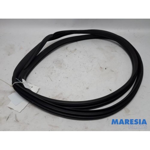 Opel - Karl - Front door seal 4-door, right