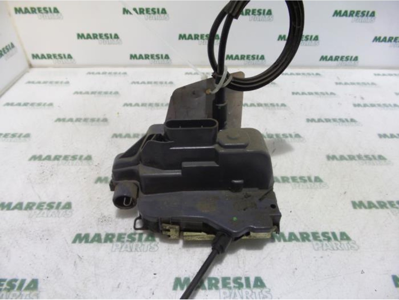 Renault - Laguna - Front door lock mechanism 4-door, right