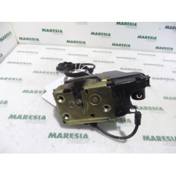 Renault - Laguna - Front door lock mechanism 4-door, right