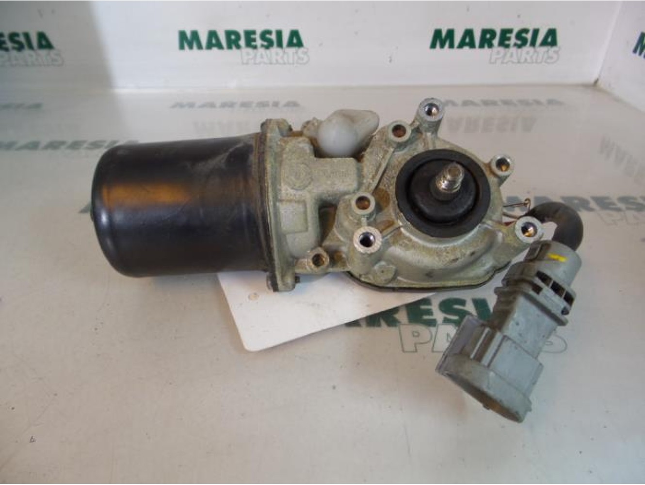 Renault - Master - Front wiper motor