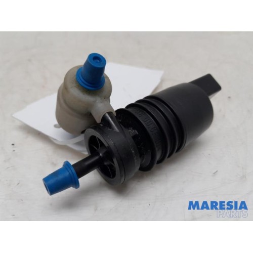 Opel - Karl - Windscreen washer pump