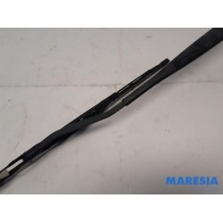 Opel - Karl - Front wiper arm