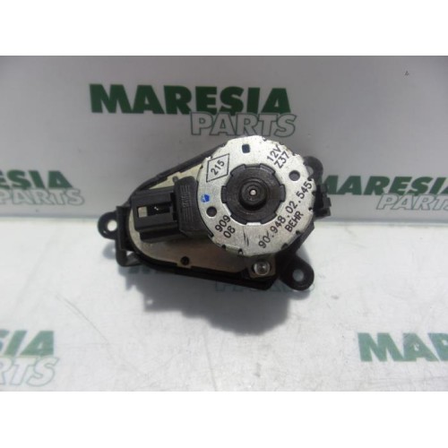 Renault - Laguna - Kachelklep Motor