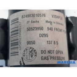 Alfa Romeo - Giulietta - Front shock absorber rod, right