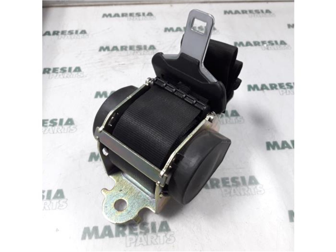 Peugeot - 407 - Sicherheitsgurt links hinten
