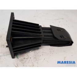 Alfa Romeo - Giulietta - Front bumper bracket, left