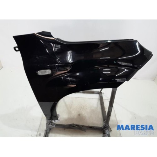Fiat - Panda - Front wing, right
