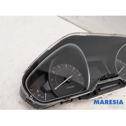Peugeot - 208 - Instrumentenbrett
