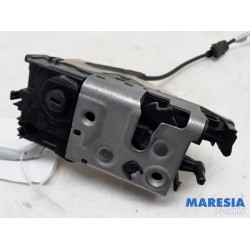 Peugeot - 208 - Front door lock mechanism 4-door, right
