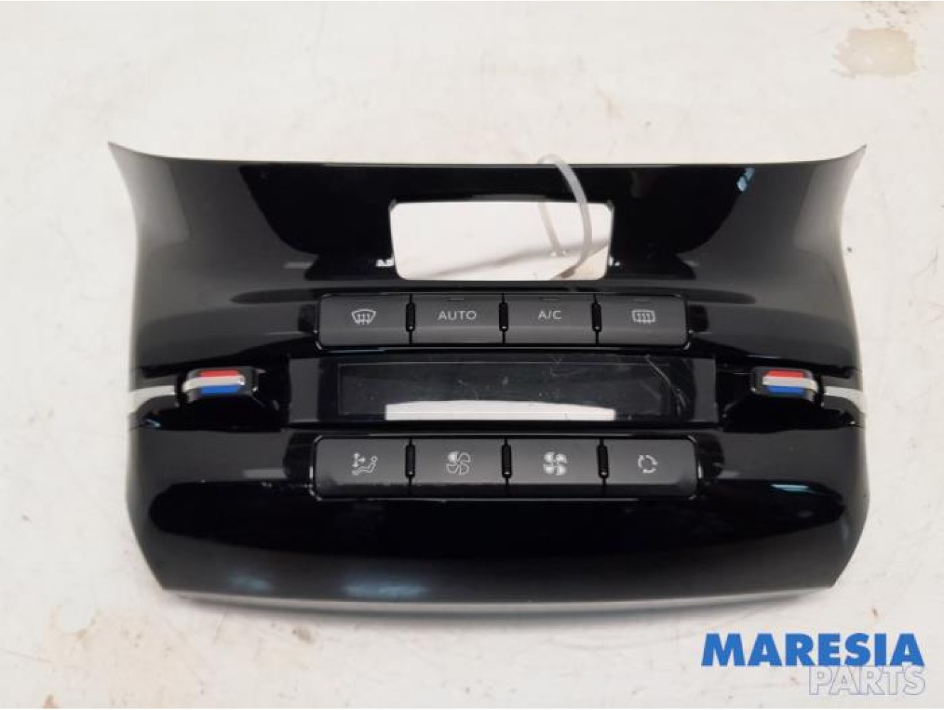 Peugeot - 208 - Heater control panel