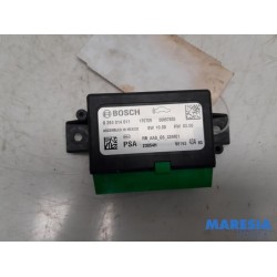 Peugeot - 208 - PDC Module