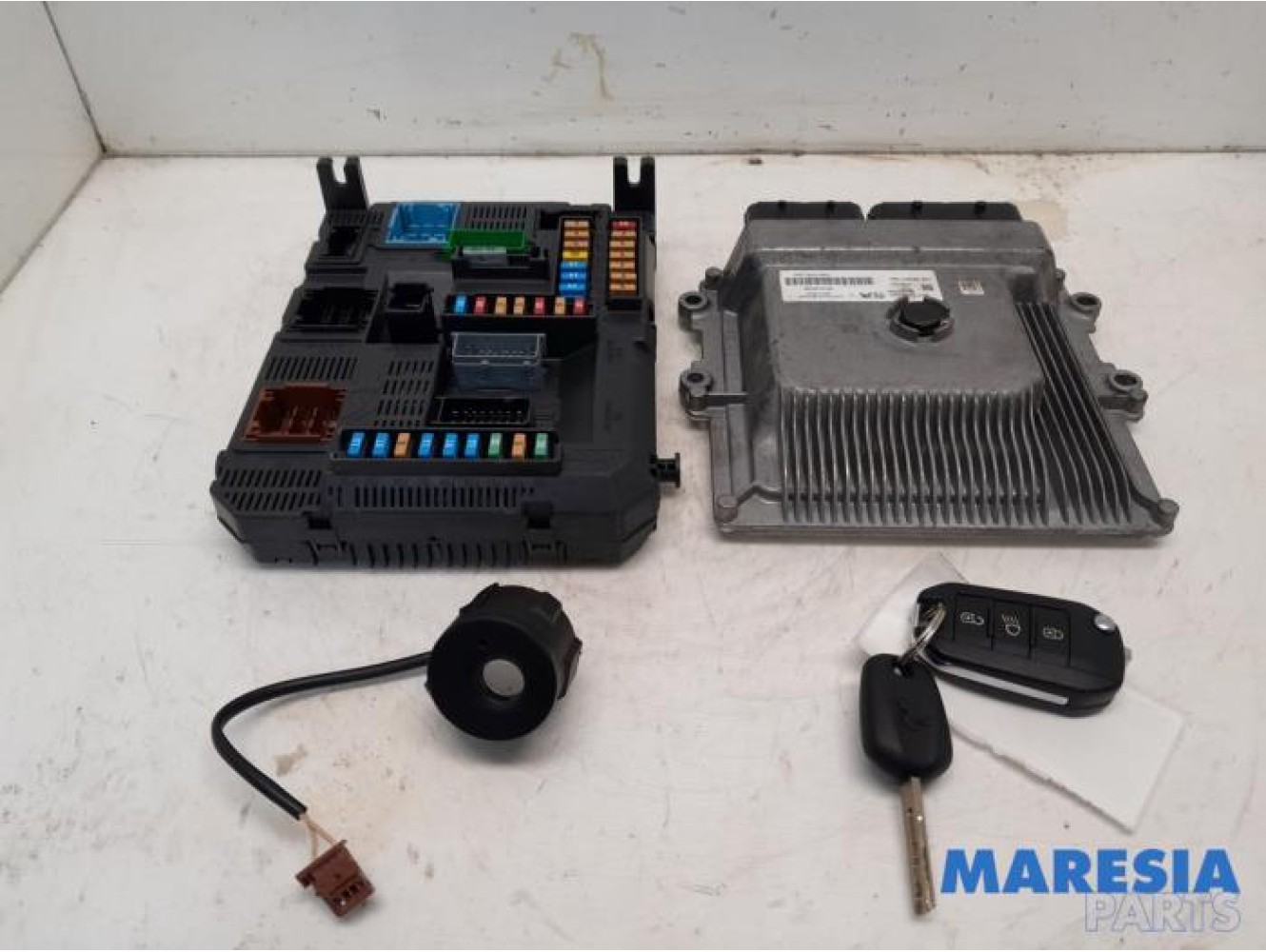 Peugeot - 208 - Engine management computer