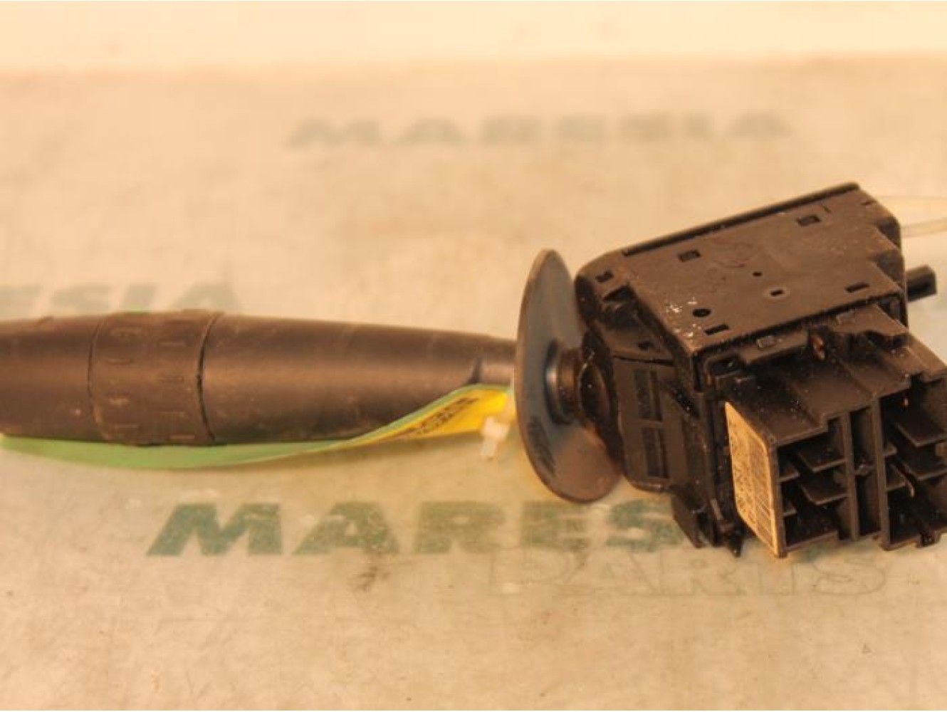 Peugeot - 605 - Indicator switch
