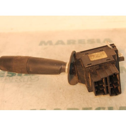 Peugeot - 605 - Indicator switch
