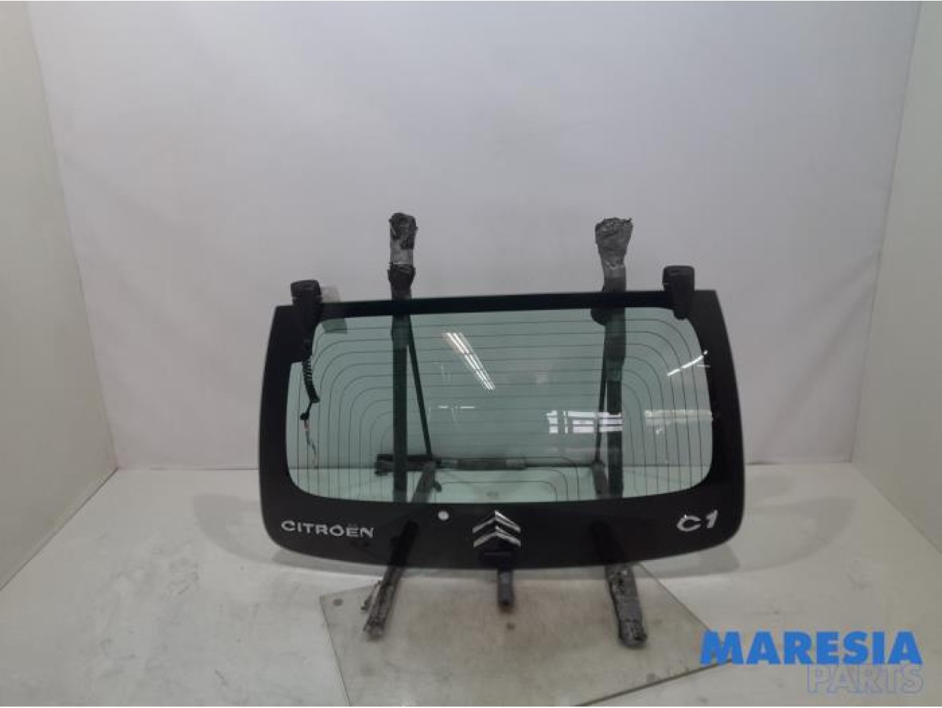 Citroen - C1 - Rear window