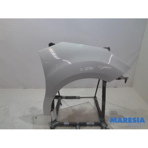 Citroen - DS3 - Front wing, right