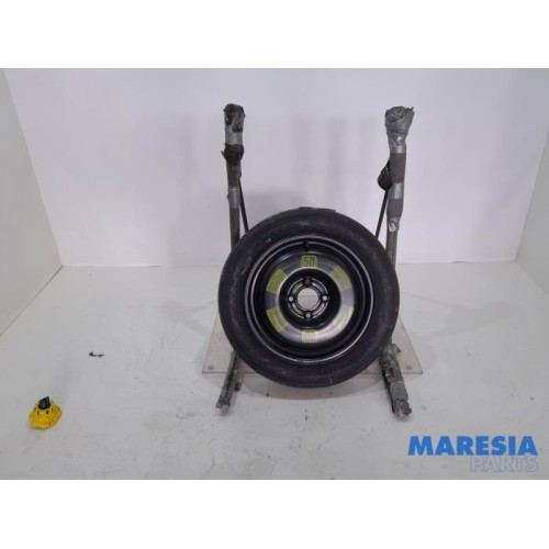 Citroen - DS3 - Space-saver spare wheel