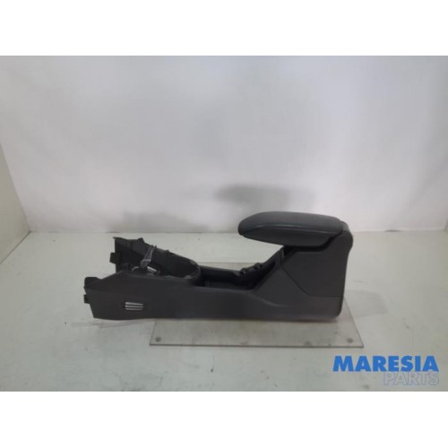 Citroen - DS3 - Middle console
