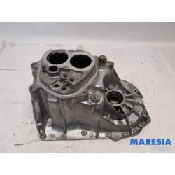 Renault - Clio - Gearbox casing