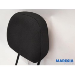 Peugeot - 208 - Headrest