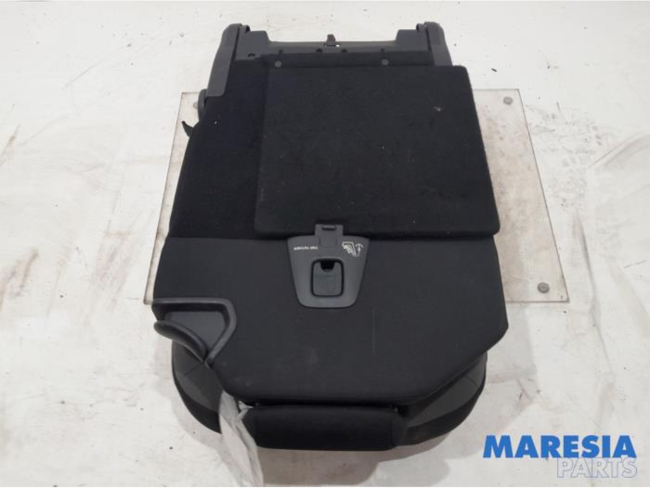 Citroen - C4 Grand Picasso - Rear seat