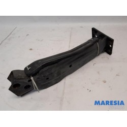 Fiat - Panda - Frontdeel steun