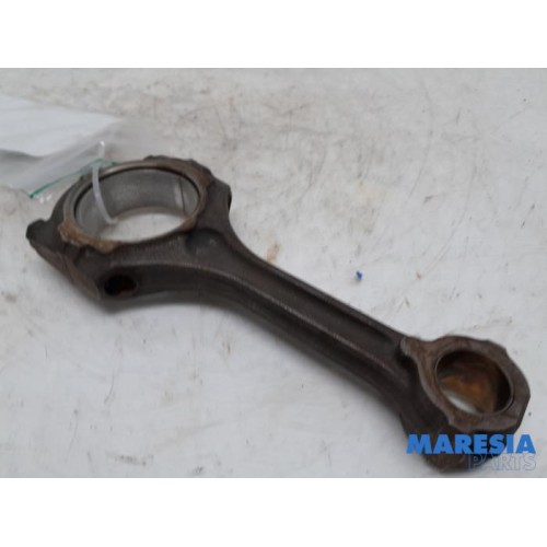 Renault - Laguna - Connecting rod